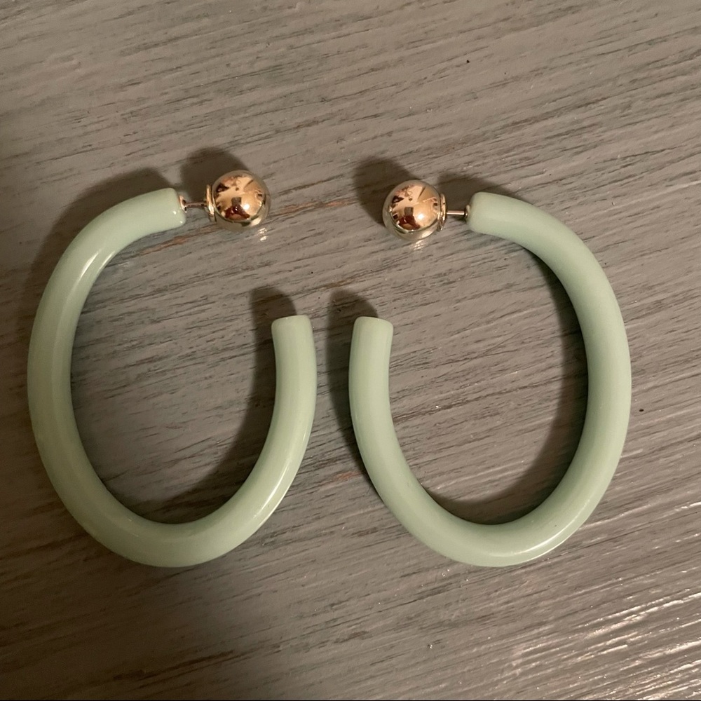 Madewell Lucite Oval Hoop Earrings - Light Blue/Green